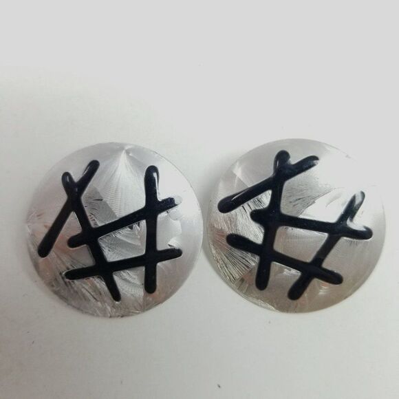 Vintage Black Enamel and Silver Tone Stud Earrings, Round 80s Style Design - Picture 1 of 5